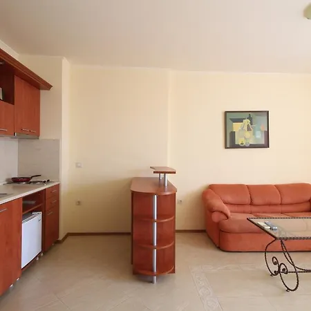 Arendoo In Palazzo Apartman Napospart